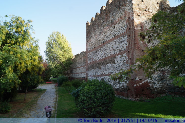 Photo ID: 017951, Behind the walls, Thessaloniki, Greece