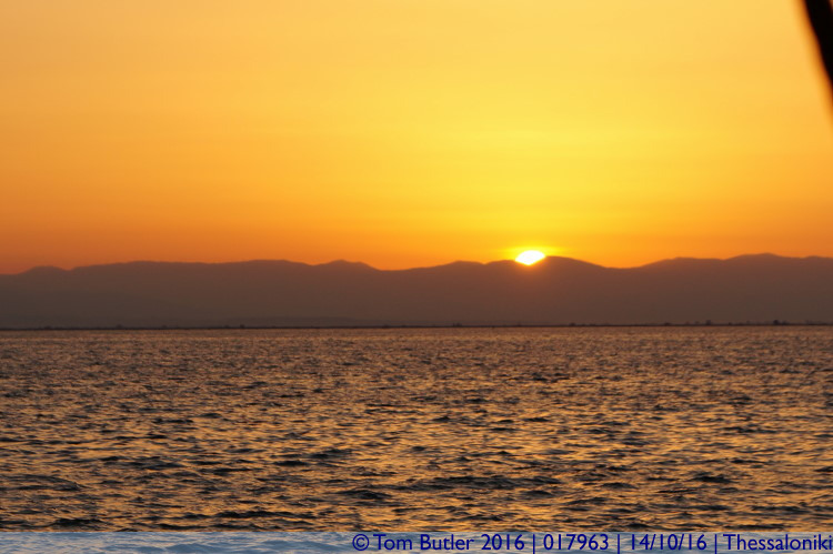 Photo ID: 017963, The sun sets, Thessaloniki, Greece