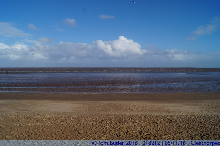 Photo ID: 018212, Looking out to the Humber, Cleethorpes, England