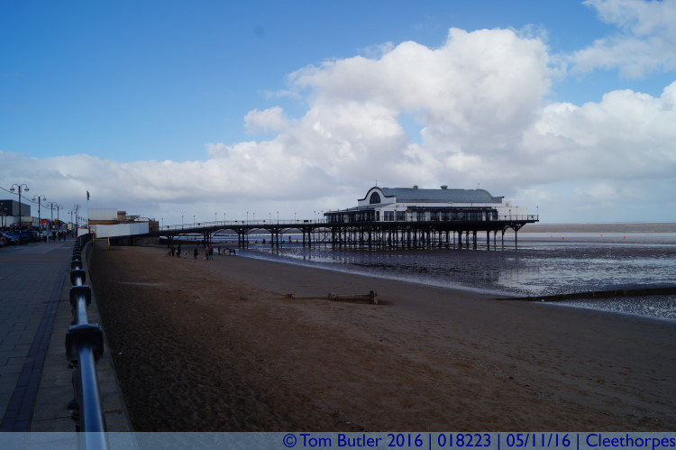 Photo ID: 018223, Beach and Pier, Cleethorpes, England