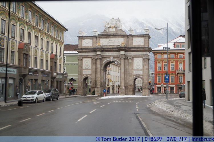 Photo ID: 018639, Approaching the Triumphpforte, Innsbruck, Austria