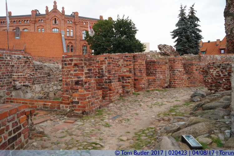 Photo ID: 020423, In the ruins, Torun, Poland