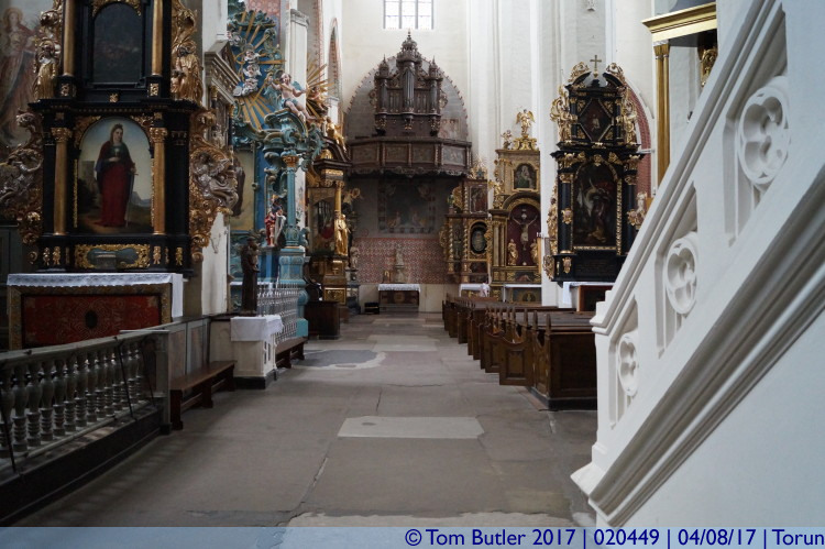 Photo ID: 020449, Side Chapel, Torun, Poland