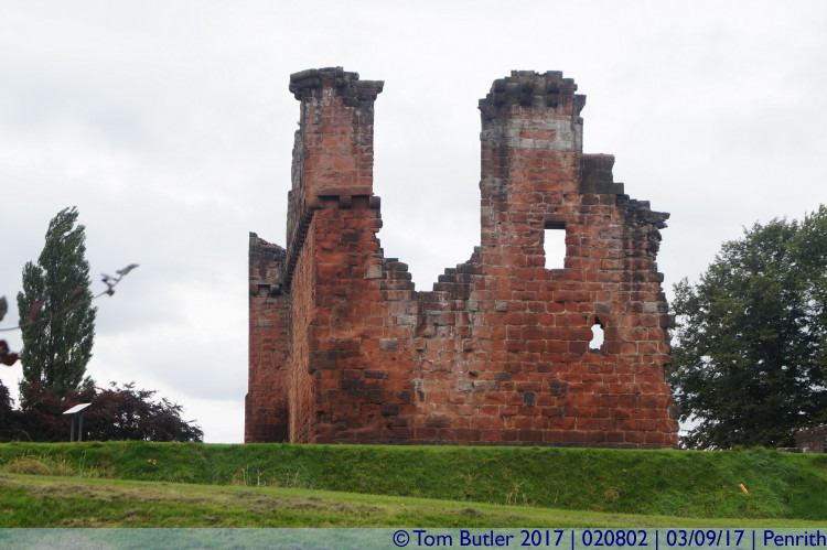 Photo ID: 020802, Castle ruins, Penrith, England