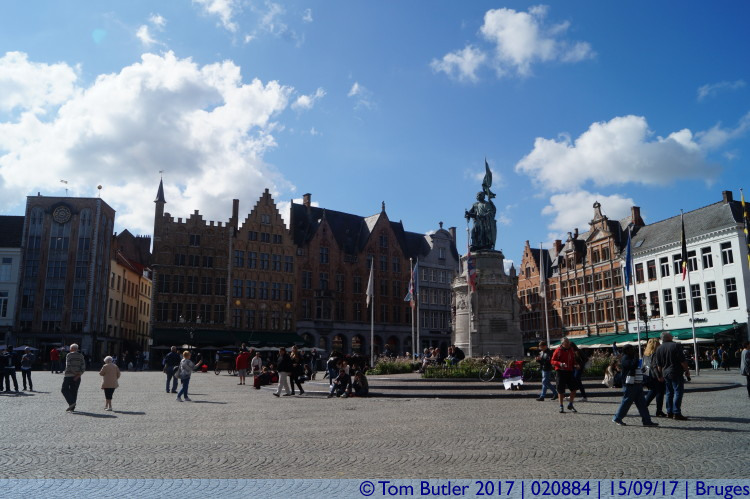 Photo ID: 020884, In the Markt, Bruges, Belgium