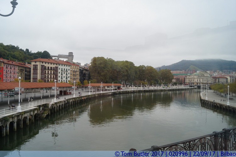 Photo ID: 020996, River by the town hall, Bilbao, Spain
