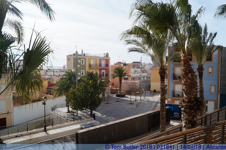 Photo ID: 021841, Plaza del Puente, Alicante, Spain