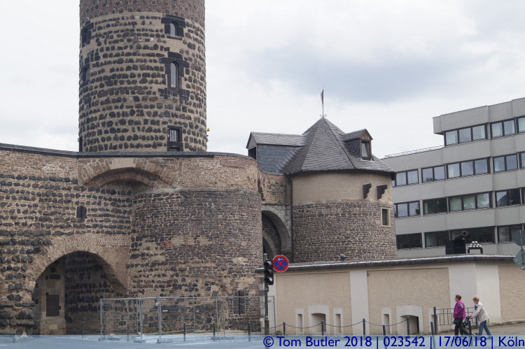 Photo ID: 023542, Tower and walls, Cologne, Germany