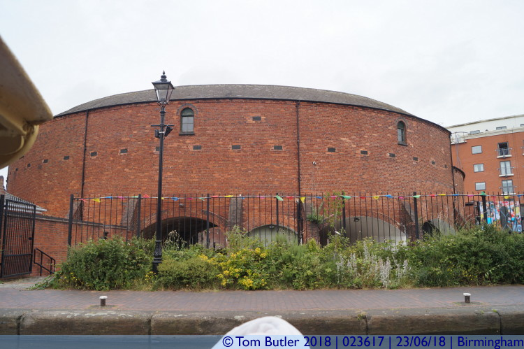 Photo ID: 023617, Roundhouse, Birmingham, England