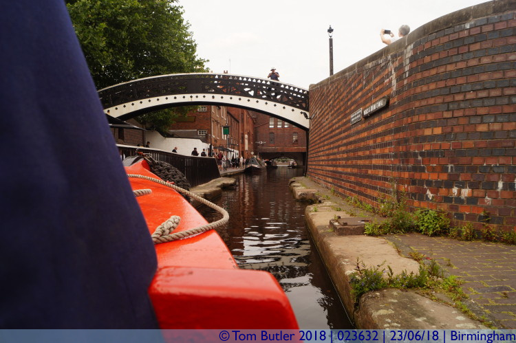 Photo ID: 023632, Canal link, Birmingham, England