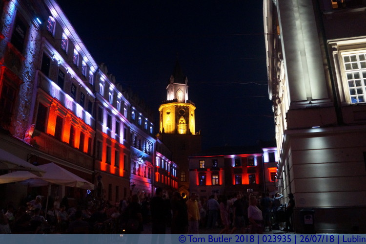 Photo ID: 023935, In the Rynek at night, Lublin, Poland