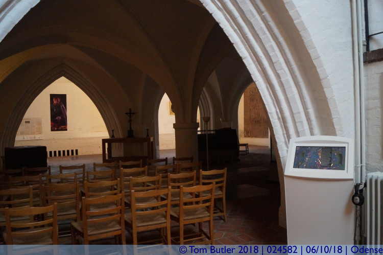 Photo ID: 024582, Crypt chapel, Odense, Denmark