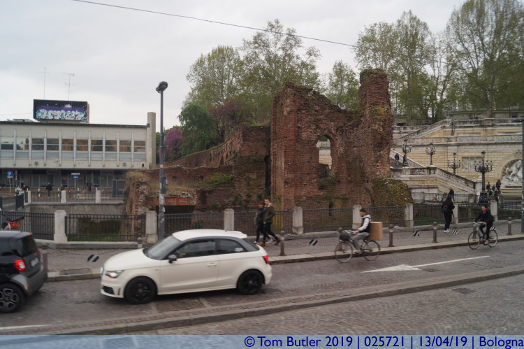 Photo ID: 025721, Former city walls, Bologna, Italy