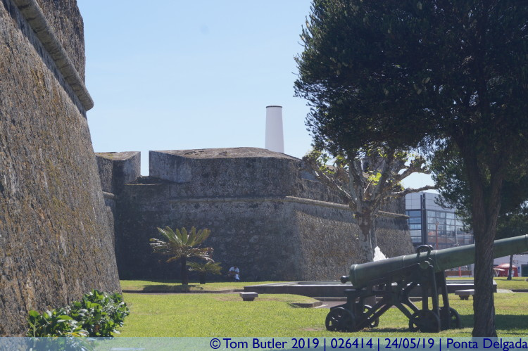 Photo ID: 026414, Fort walls, Ponta Delgada, Portugal