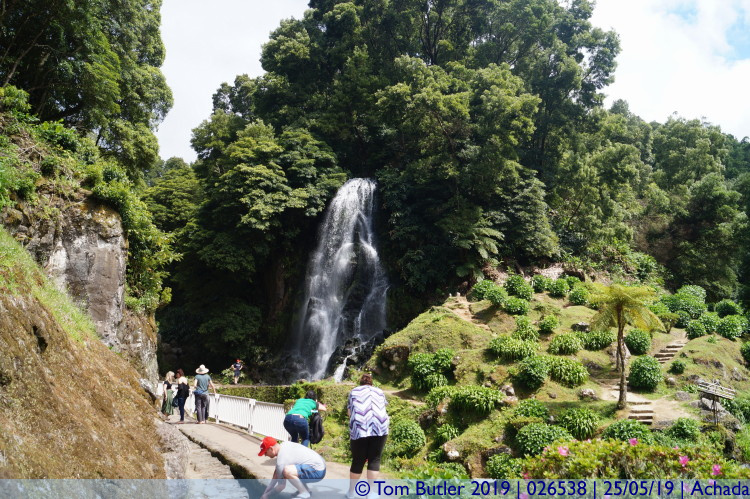 Photo ID: 026538, Waterfall, Achada, Portugal