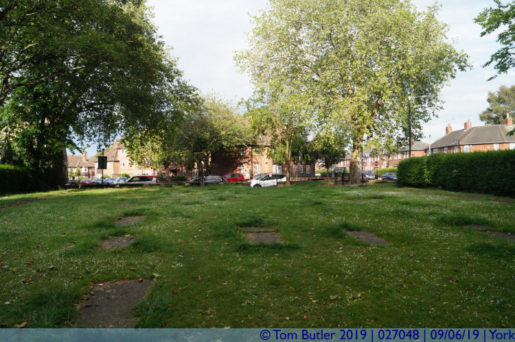 Photo ID: 027048, In the graveyard, York, England
