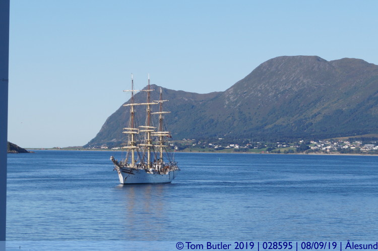 Photo ID: 028595, Sail boat, lesund, Norway