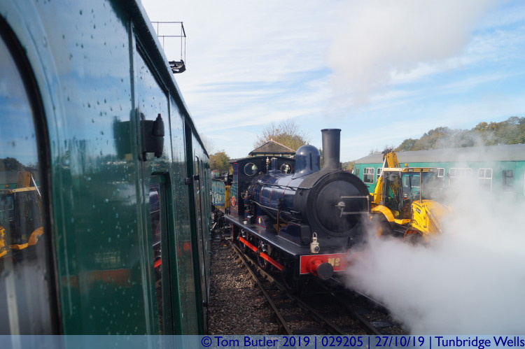 Photo ID: 029205, Steam engine, Tunbridge Wells, England