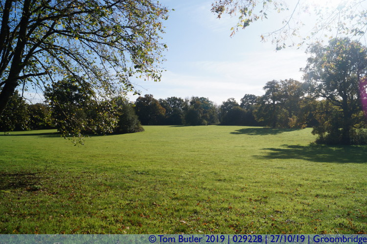 Photo ID: 029228, Groombridge Place grounds, Groombridge, England