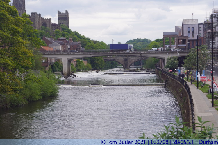 Photo ID: 032708, Looking up stream from the Penny Ferry Bridge, Durham, England