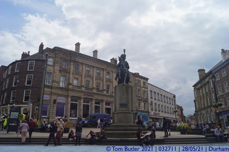 Photo ID: 032711, Statue of Charles William Vane Stewart, Durham, England