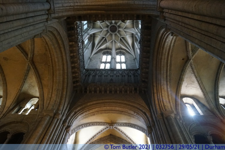 Photo ID: 032756, Under the centre tower, Durham, England