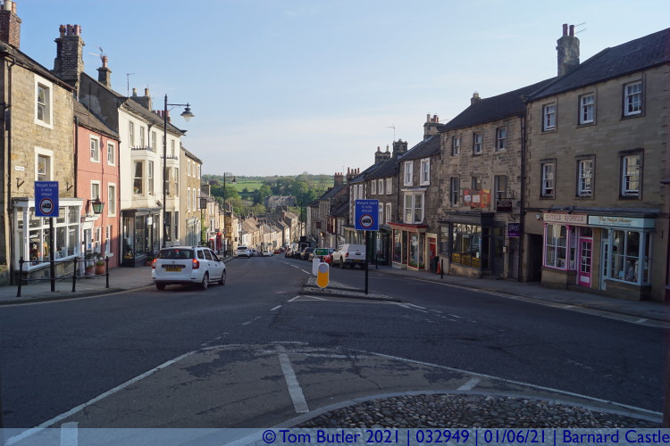 Photo ID: 032949, View from the buttermarket, Barnard Castle, England