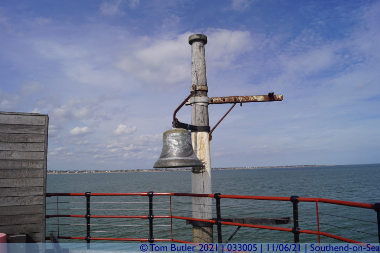 Photo ID: 033005, Bell on the end of the pier, Southend-on-Sea, England