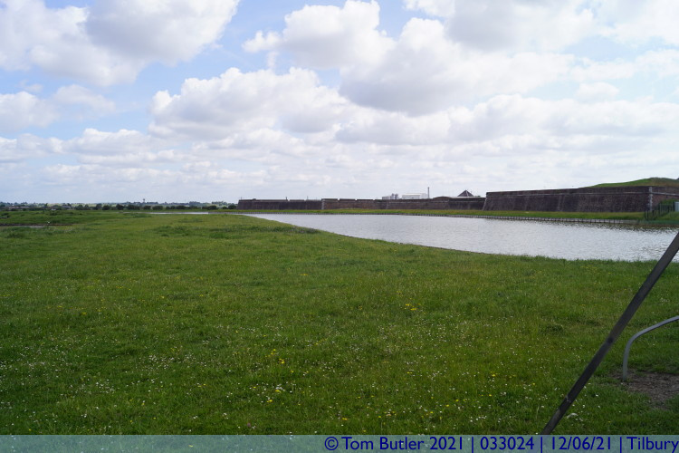 Photo ID: 033024, Outer moat, Tilbury, England