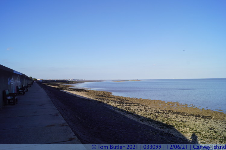 Photo ID: 033099, Looking towards Southend, Canvey Island, England