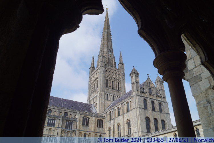 Photo ID: 033455, Spire from the cloister, Norwich, England
