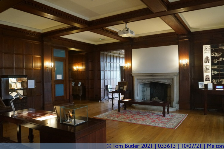 Photo ID: 033613, Inside Tranmer House, Melton, England