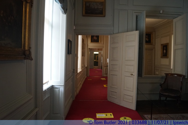 Photo ID: 033688, Inside the mansion, Ipswich, England