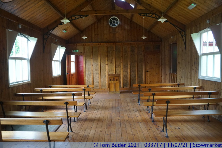 Photo ID: 033717, Inside the Chapel, Stowmarket, England