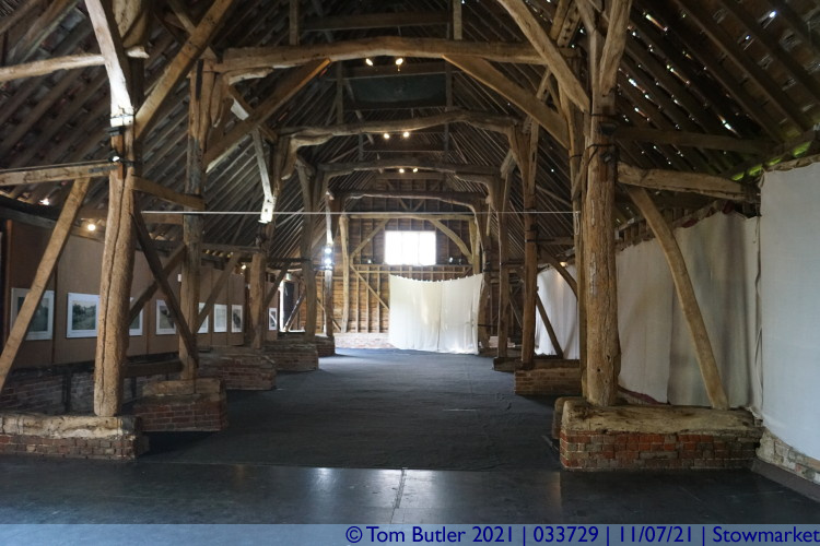 Photo ID: 033729, Inside the Barn, Stowmarket, England