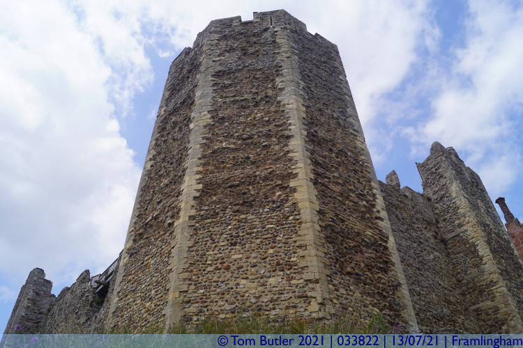 Photo ID: 033822, Octagonal tower, Framlingham, England