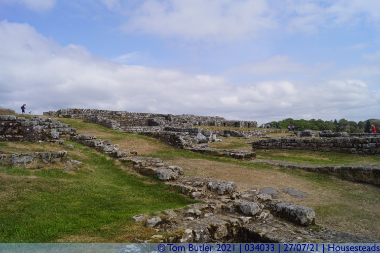 Photo ID: 034033, Fort ruins, Housesteads, England