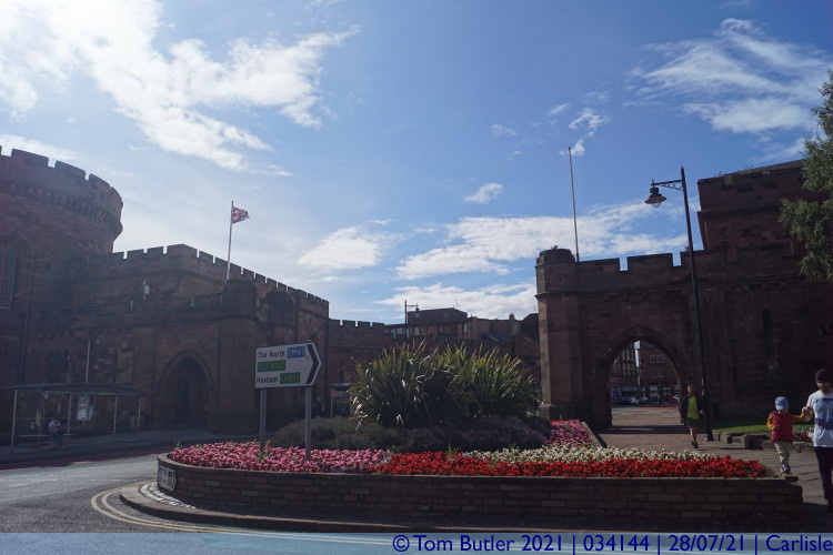 Photo ID: 034144, Grand entrance to the city, Carlisle, England