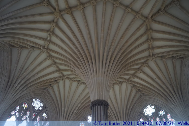 Photo ID: 034432, Roof of the Chapter House, Wells, England