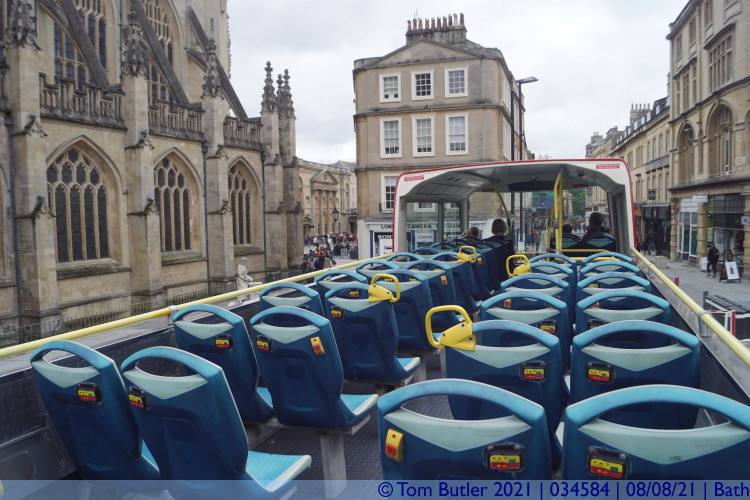 Photo ID: 034584, Abbey; Baths; Open top bus, Bath, England