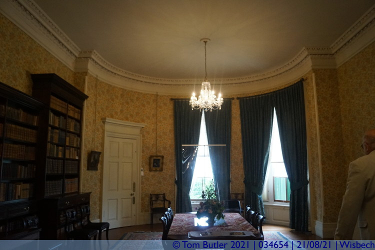 Photo ID: 034654, Peckover House Library, Wisbech, England