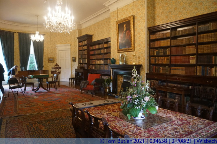 Photo ID: 034658, Peckover House Library, Wisbech, England