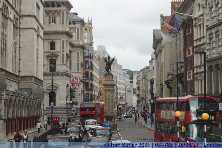 Photo ID: 034785, Entering the City, London, England