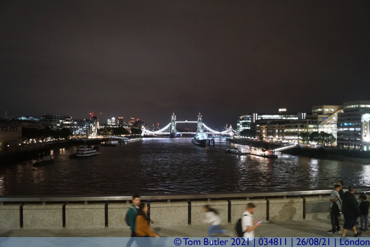 Photo ID: 034811, Crossing London Bridge, London, England