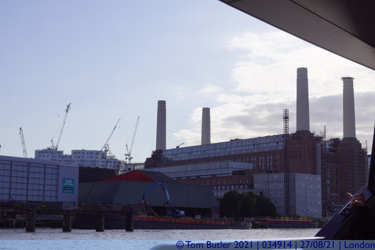 Photo ID: 034914, Battersea Power Station, London, England