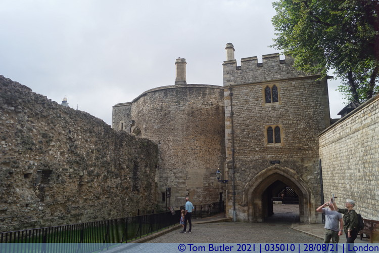 Photo ID: 035010, Bloody Tower, London, England