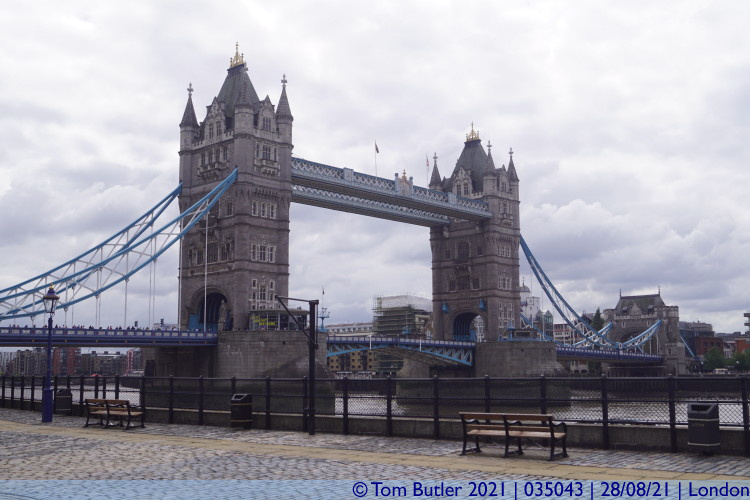 Photo ID: 035043, Tower Bridge, London, England