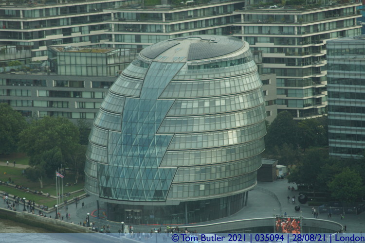 Photo ID: 035094, City Hall, London, England
