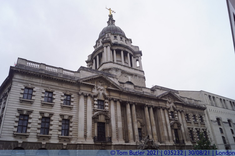 Photo ID: 035232, The Central Criminal Courts, London, England