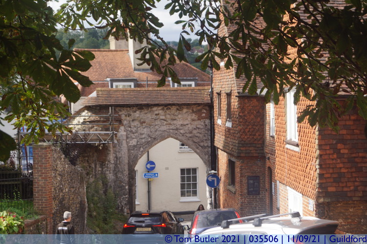 Photo ID: 035506, Castle Arch, Guildford, England